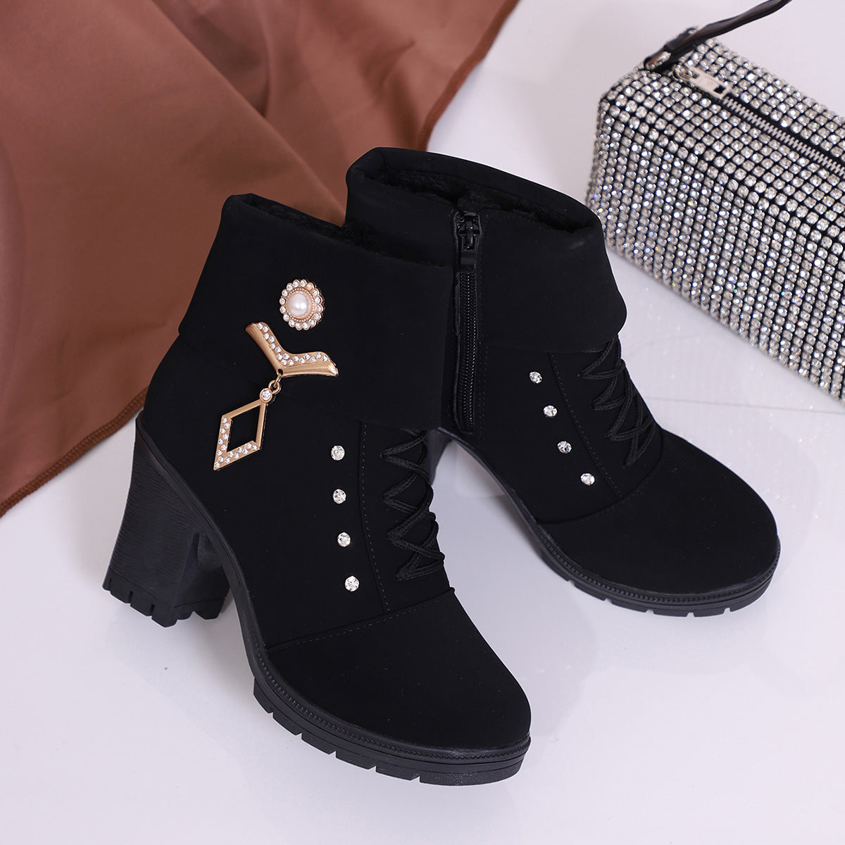 Bottines Femme – Élégance & Chaleur