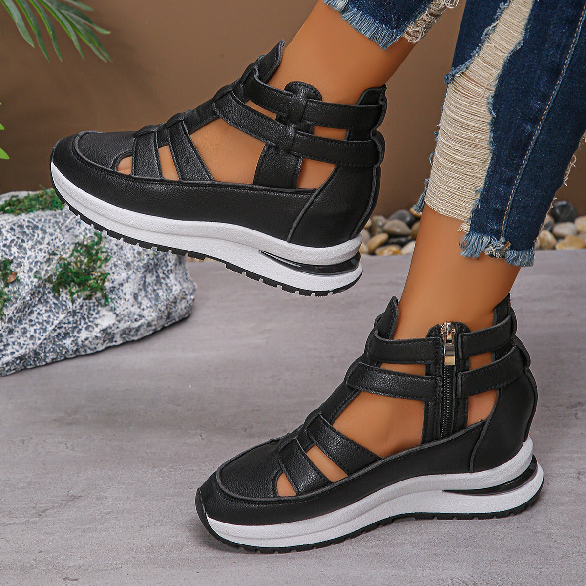 Sandales Femme à Bout Fermé – Légèreté & Élégance