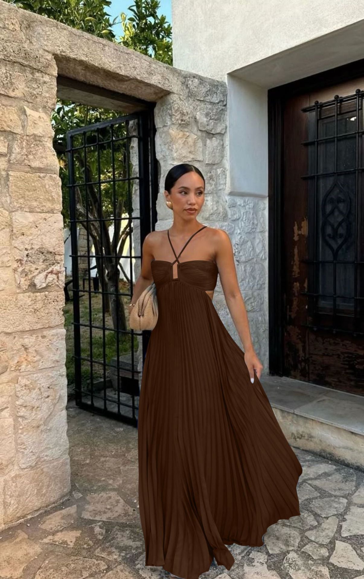 Robe tube plissée chic – style minimaliste & glamour